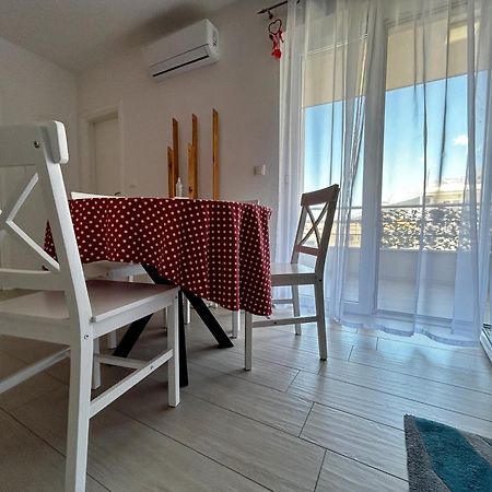 Apartman Sjever Макарска Экстерьер фото