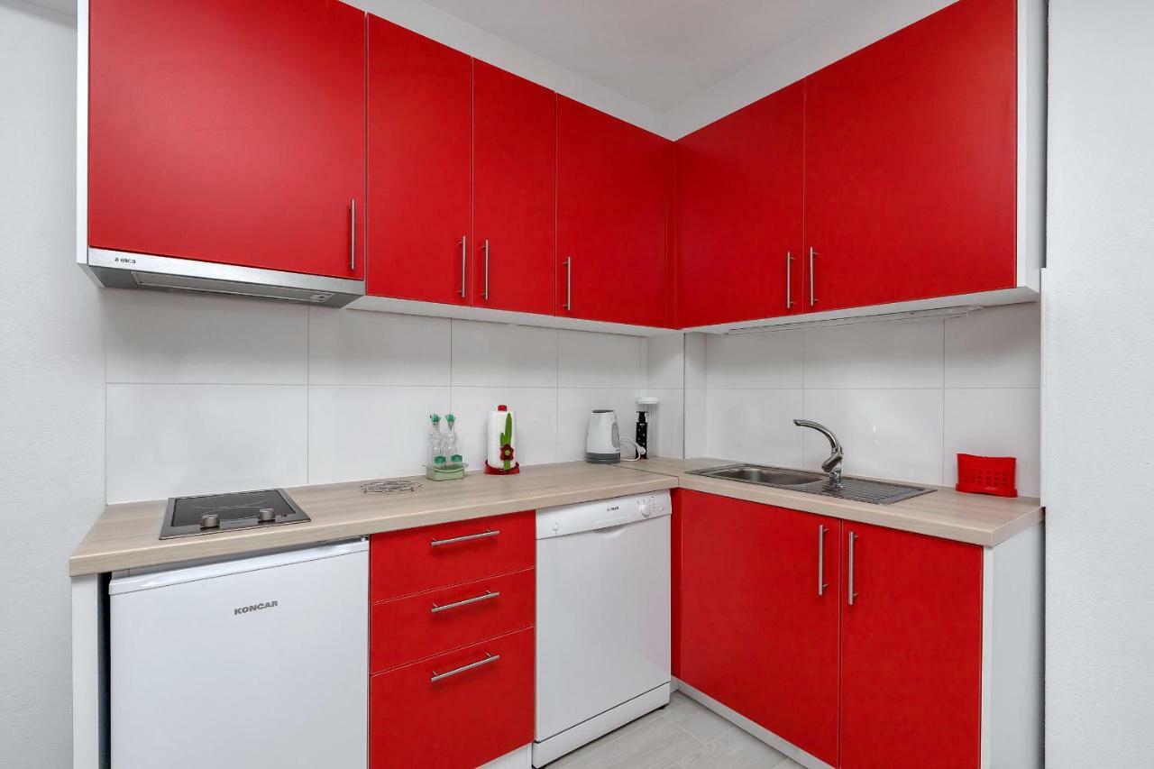 Apartman Sjever Макарска Экстерьер фото